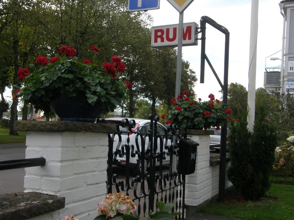 Monicas Rumsuthyrning Borgholm Dış mekan fotoğraf